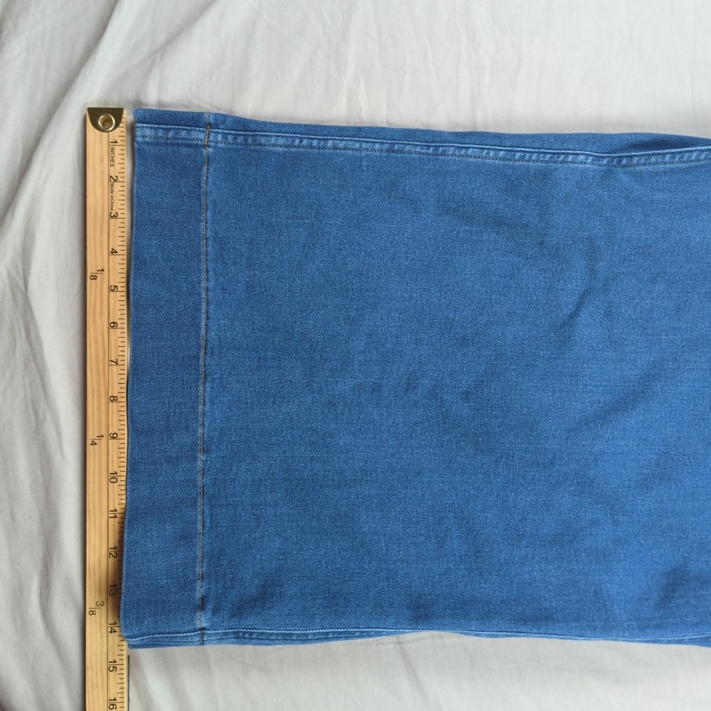 SPANX Wide Leg Crop Pants in Blue - Picture 4 of 12